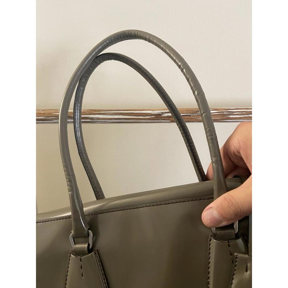 Prada Spazzolato matte gray patent leather hand tote bag - Picture 15 of 16